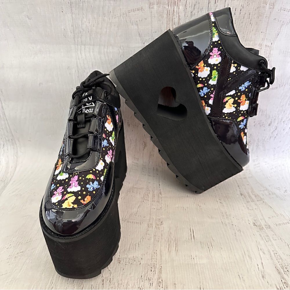 NIB Y.R.U. Qozmo black lo Care Bears platform sneakers in black sky Sz 8